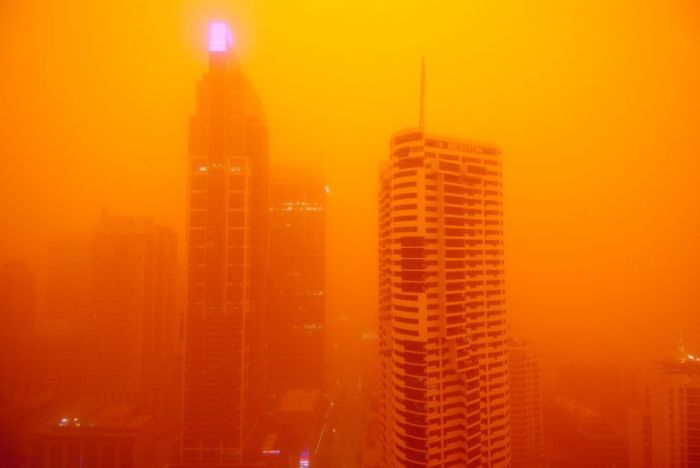 Dust Storm in Sidney, Australia (16 pics)
