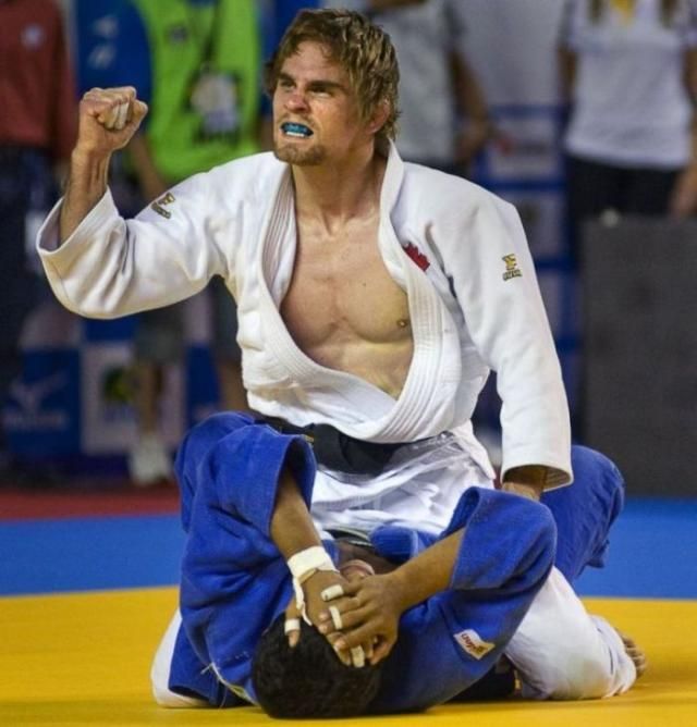 Best Sport Photos Of 2009 (58 pics)