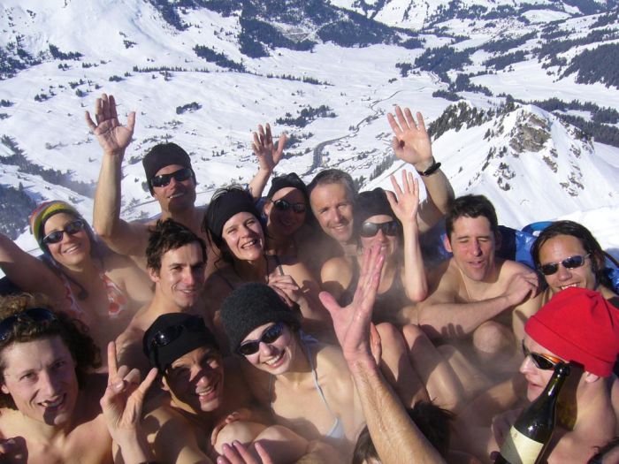 Hot Tub On The Top Of A Mountain (23 pics)