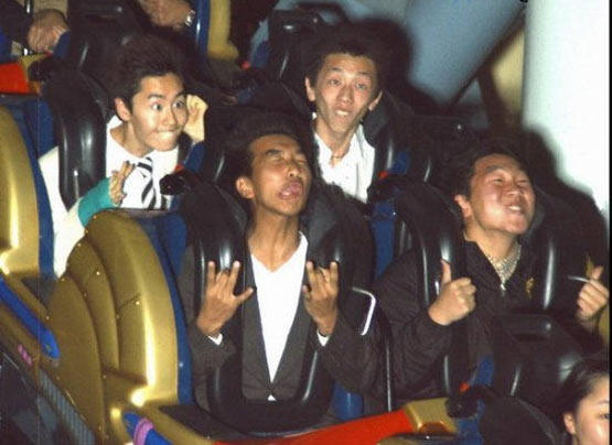 Roller Coaster Fun (20 pics)