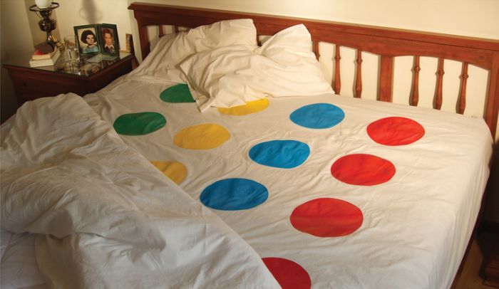 Funny, Sexy And Creative Bed Clothes (17 pics)