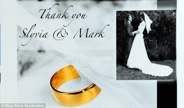 Newlyweds win £1,500 compensation (8 pics)