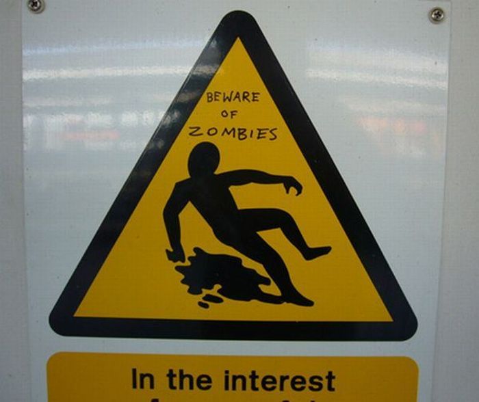 Beware Of Zombies (37 pics)