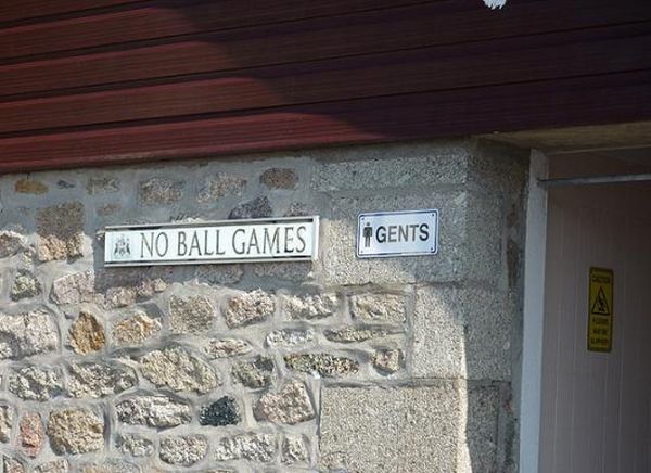 Funny Toilet signs (26 pics)