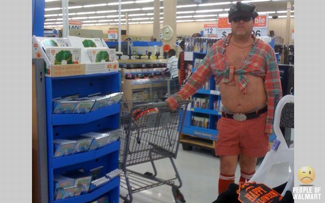 People Of Wal-Mart. Part II (96 pics)