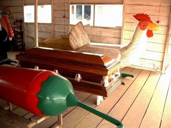 Coffins in Ghana (51 pics)