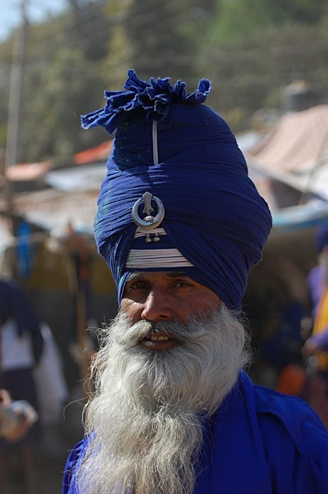 Sikh Turbans (14 pics)
