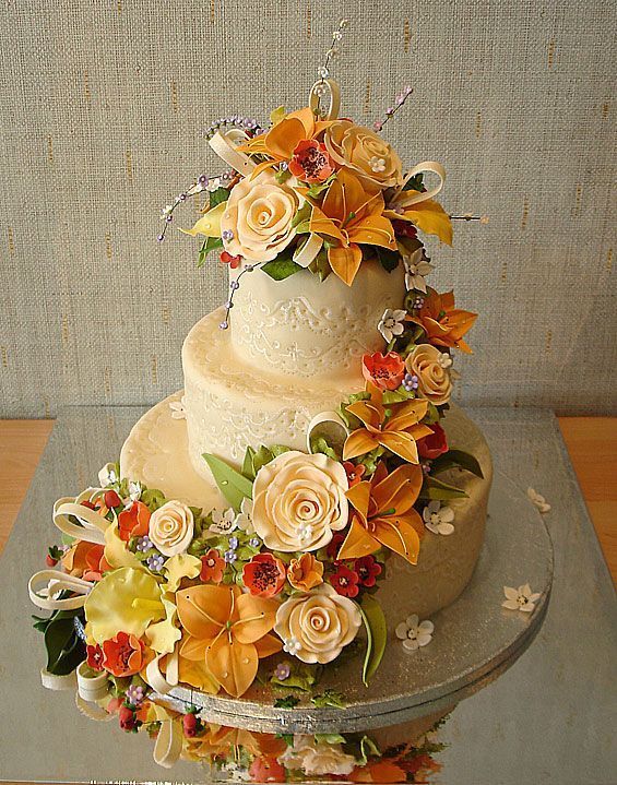 The Most Beautiful Wedding Cakes (35 pics)