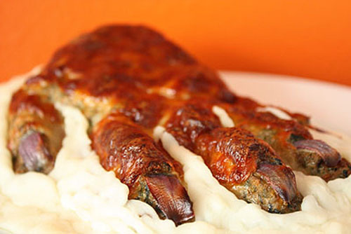 How to Make a Meat Hand for Halloween (30 pics)