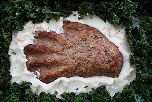 How to Make a Meat Hand for Halloween (30 pics)
