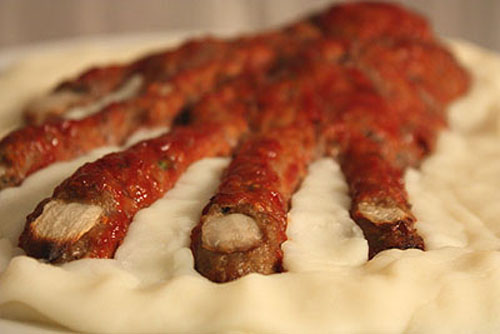 How to Make a Meat Hand for Halloween (30 pics)