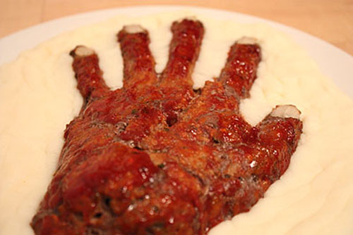 How to Make a Meat Hand for Halloween (30 pics)