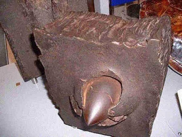 Damage Caused by Armor-Piercing Shells (13 pics)