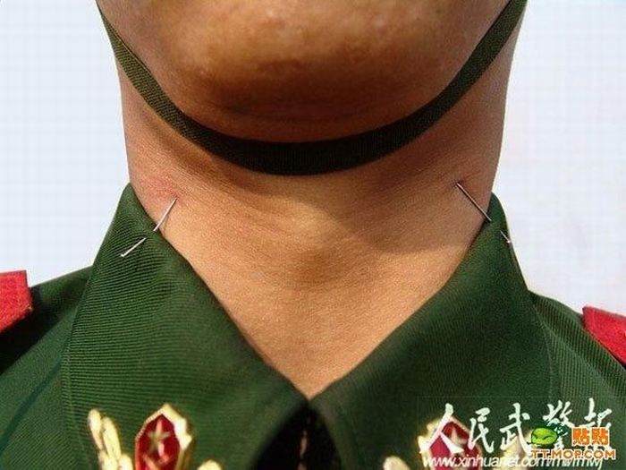 Military Training in Chinese Army (4 pics)