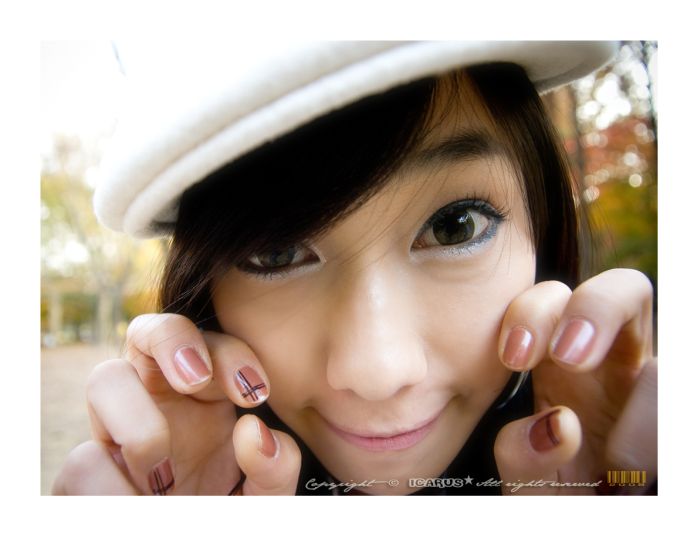 Asian Girls Love Claws (14 pics)