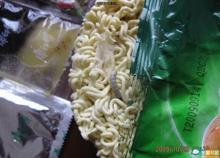 Chinese Instant Noodle With Extra Protein (6 pics)