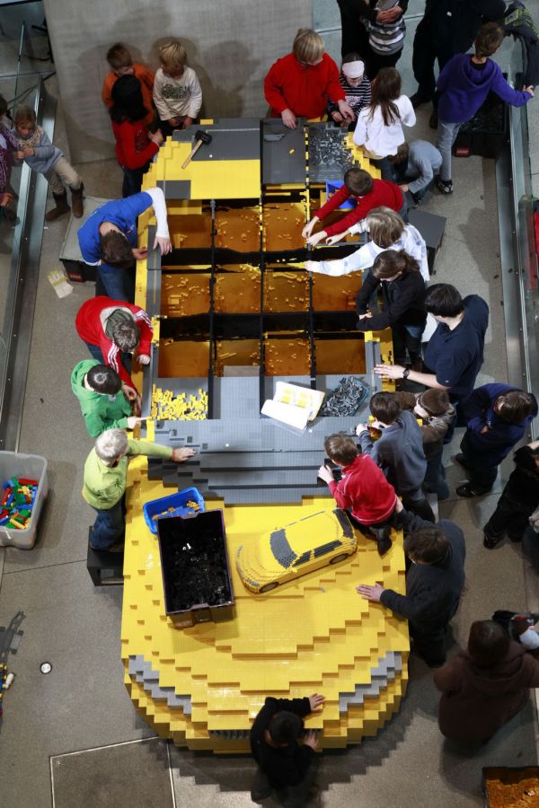 The full-scale LEGO replica of a BMW X1 (9 pics)