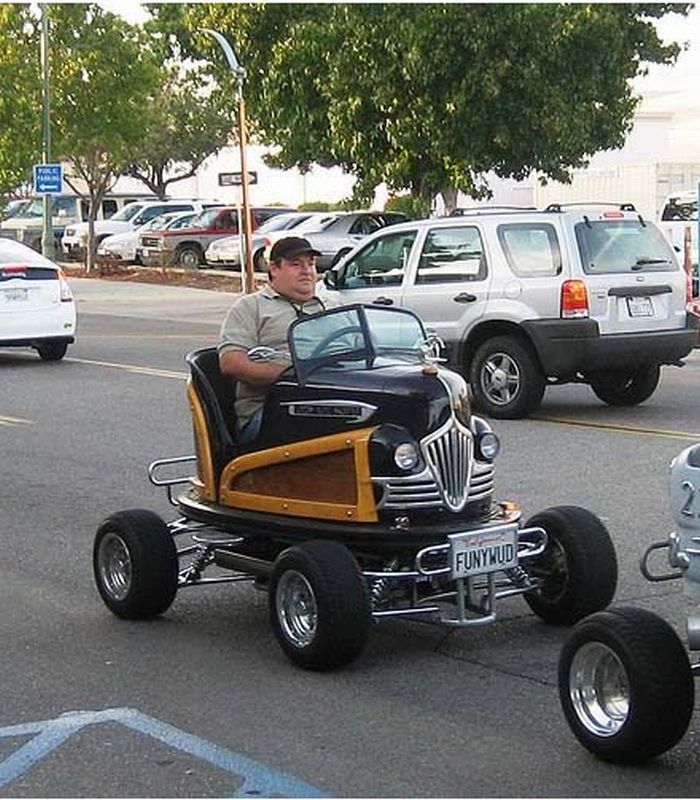 Bumper Cars Turned Into Real Cars (7 pics)