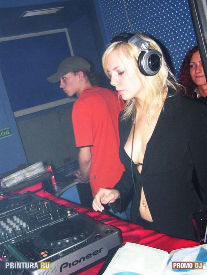 Russian DJ Girls (109 pics)