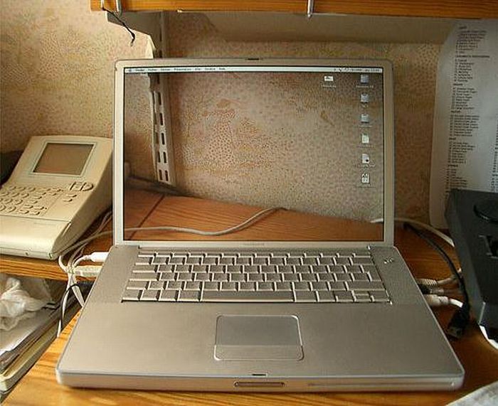 Transparent Screens (34 pics)
