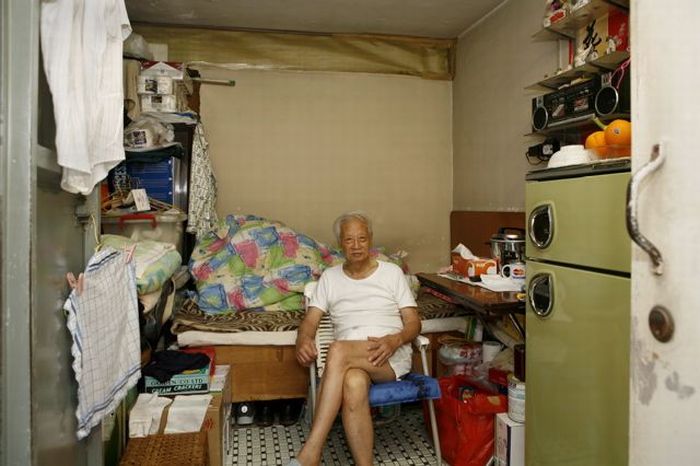 Living in Hong Kong (100 pics)