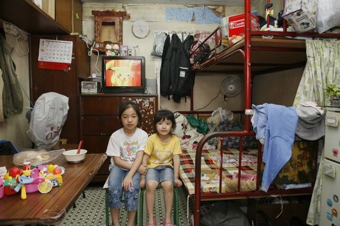 Living in Hong Kong (100 pics)