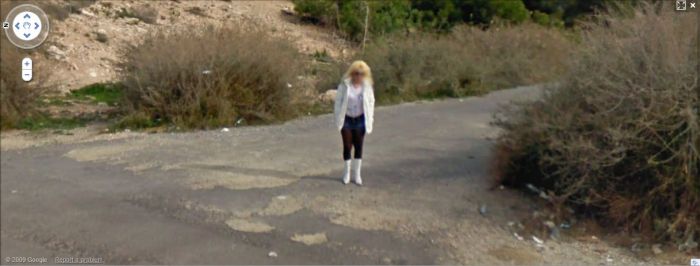 Prostitutes on Google Street View (24 pics)