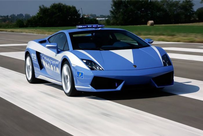 Lamborghini Gallardo LP560-4 Italian Police Car Crashed (13 pics)
