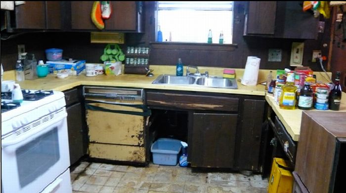 The Messiest Homes of the United States. (28 pics)