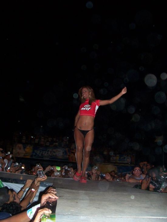 Miss Reef 2009 + Bonus: Miss Reef 2006 & 2007 (106 pics)