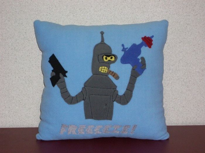 Funny Icon Pillows (19 pics)