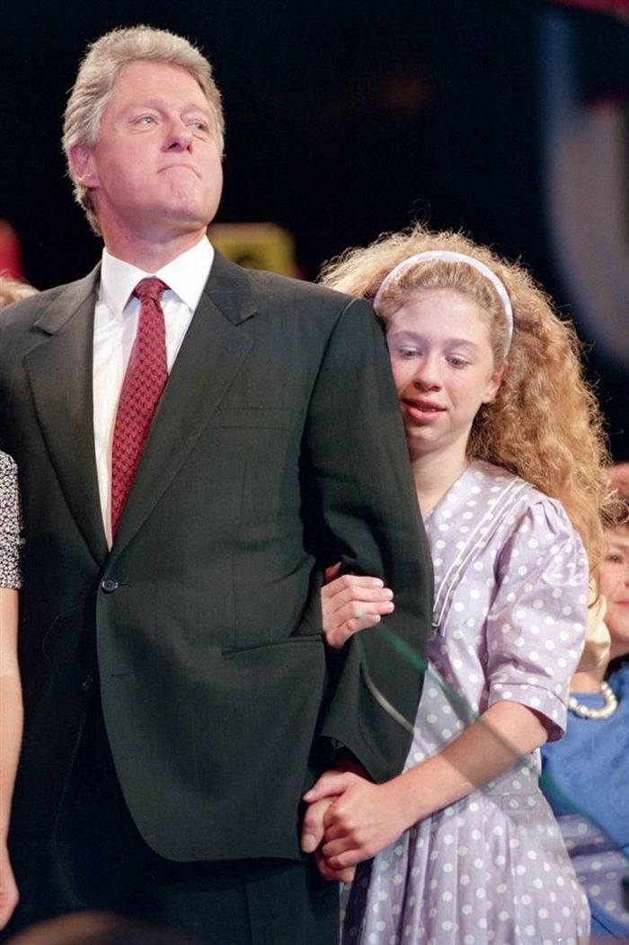 The Life of Chelsea Clinton (29 pics)