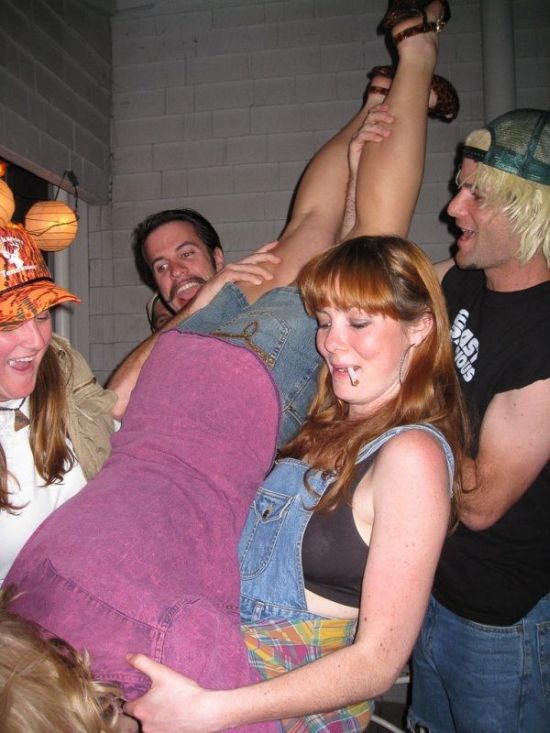 Drinking Girls (101 pics)