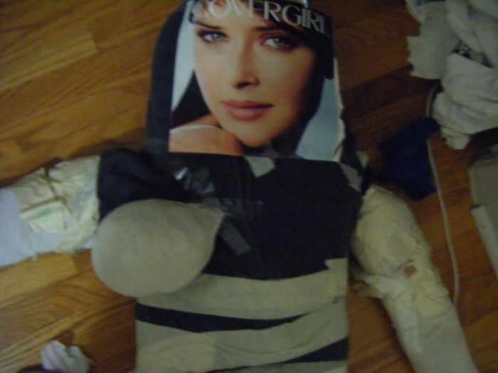 The Worst Home Made Sex Doll Ever (13 pics)