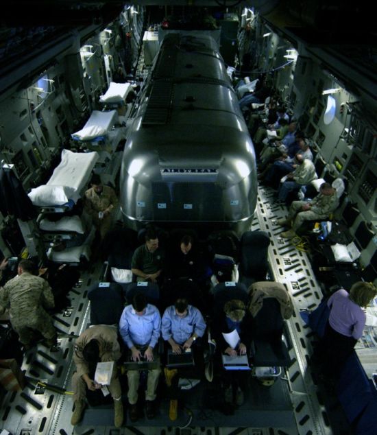 Flying with Comfort in C-17 Swank Flying Residence (23 pics)