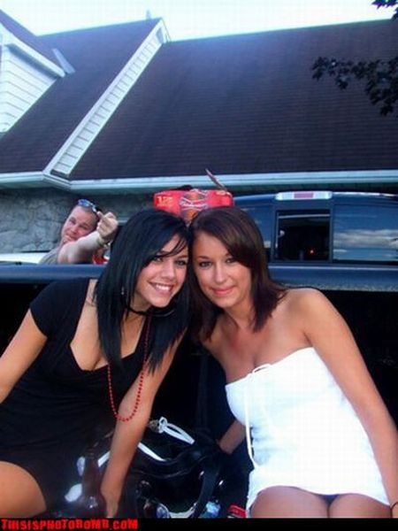 Photobombs. Part II (105 pics)