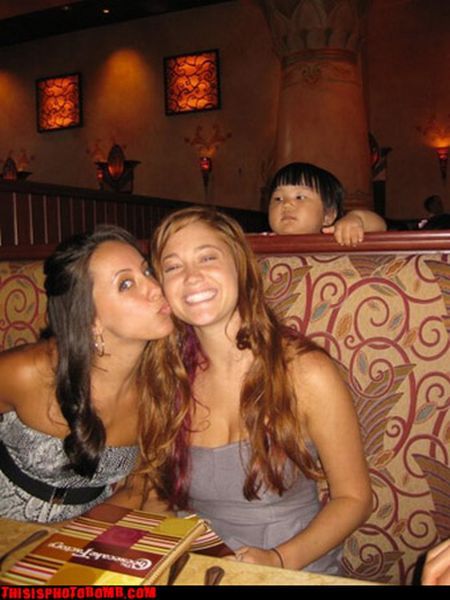 Photobombs. Part II (105 pics)