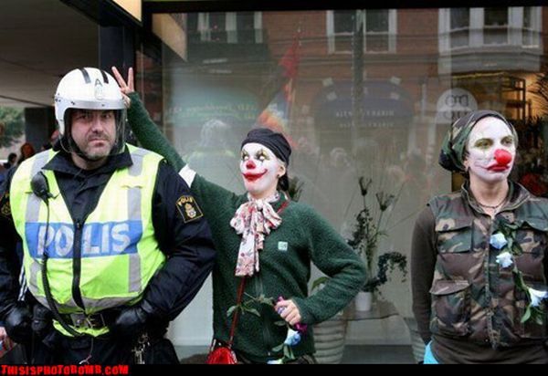 Photobombs. Part II (105 pics)