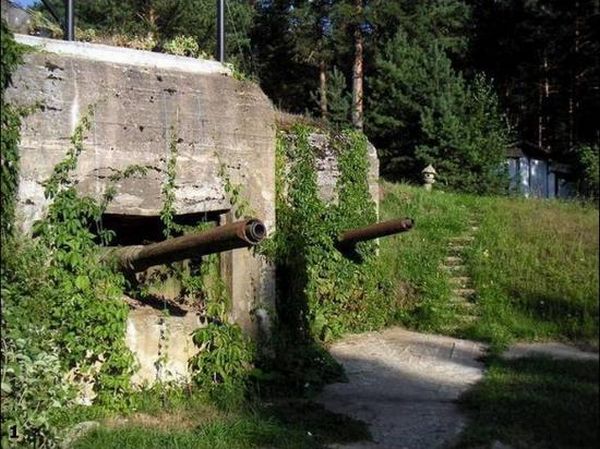 The Second World War bunker (22 pics)