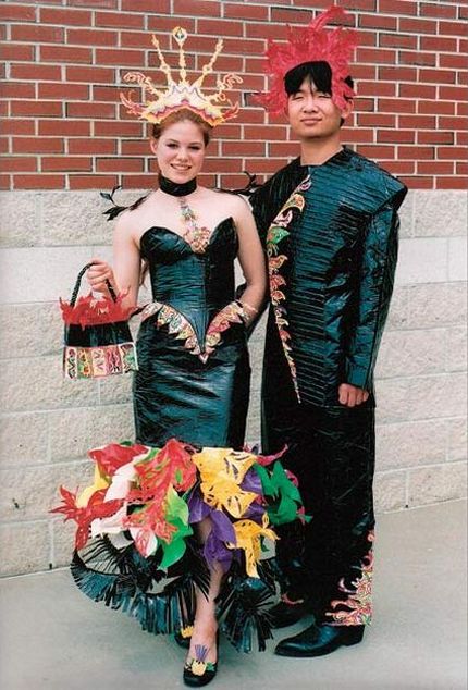 Unusual Prom Dresses (15 pics)