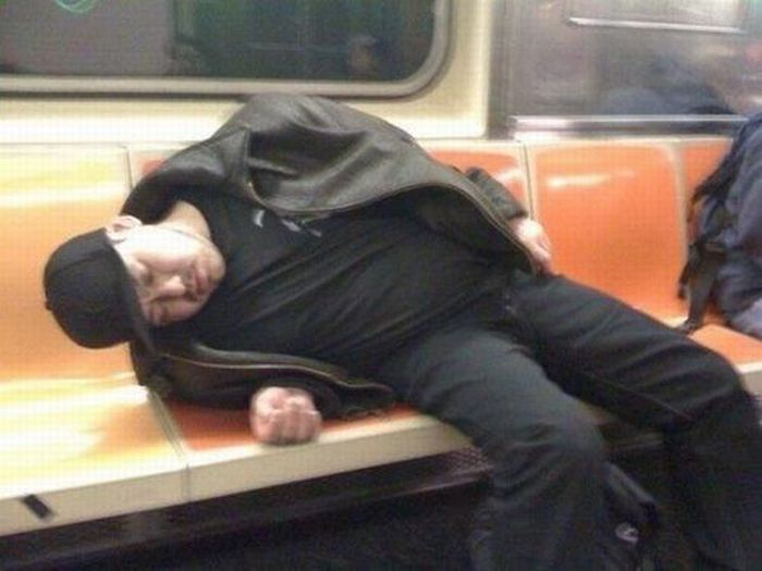 Sleeping People (54 pics)