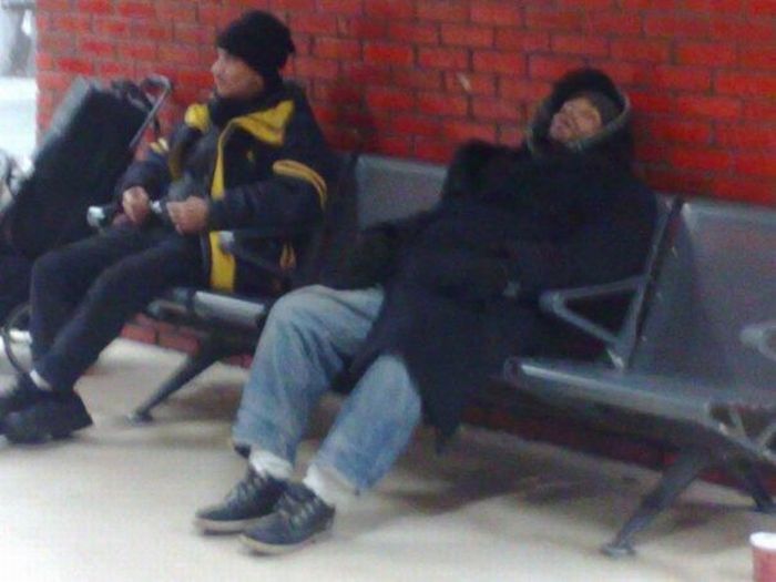 Sleeping People (54 pics)