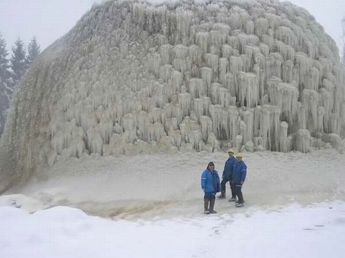 Acid Picdump (109 pics)
