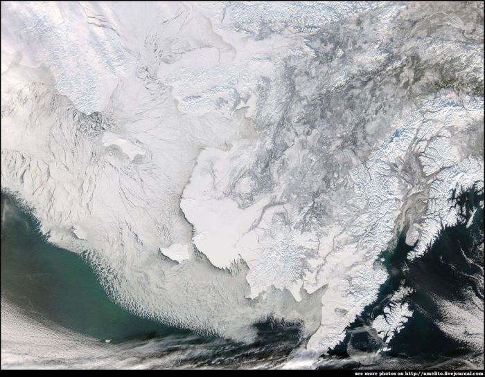Ice Surface of Earth from Above (14 pics)