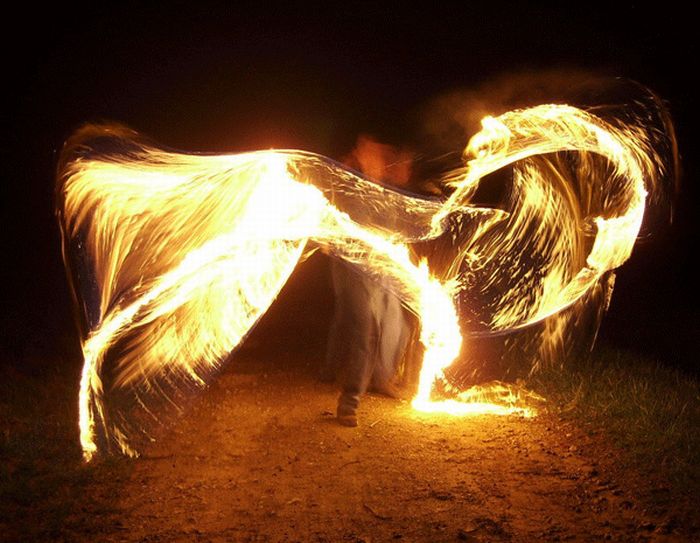 Fire Dancing (18 pics)