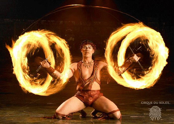 Fire Dancing (18 pics)