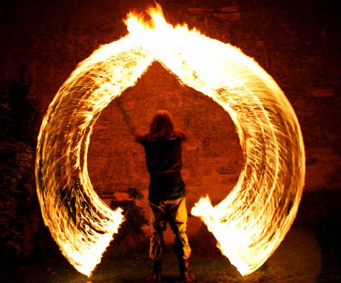 Fire Dancing (18 pics)