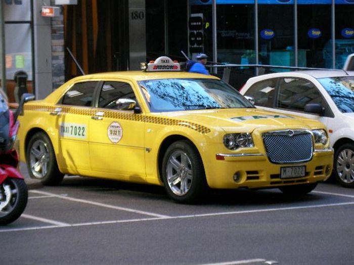 World's Most Expensive Taxis (10 pics)
