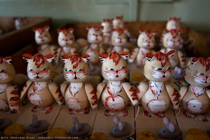 Russian Wooden Toys (19 pics)