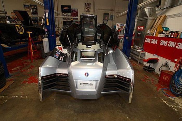 Jay Leno’s Garage (64 pics)